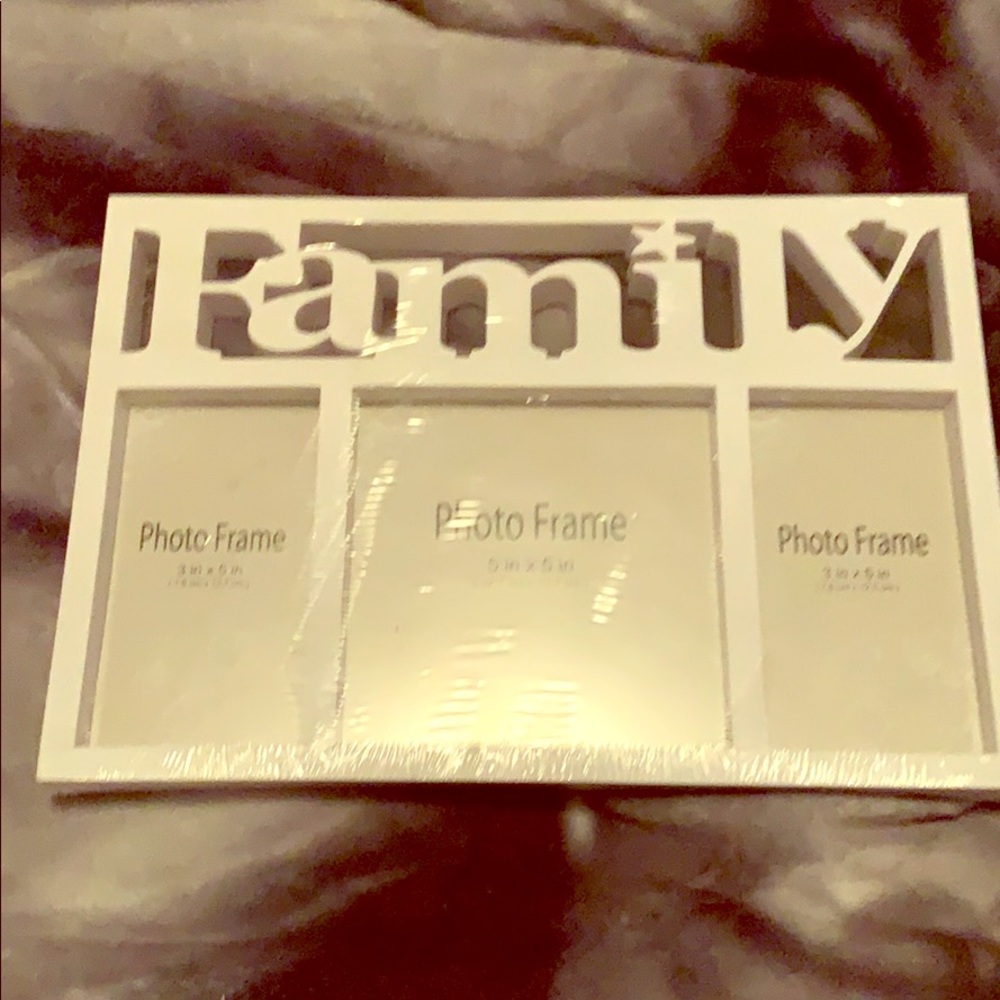 FAMILY PICTURE FRAME